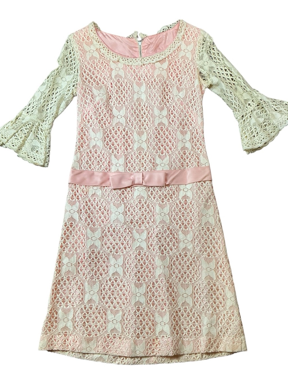 Vintage 1950s pale pink with ivory lace overlay party dress USA made XS
